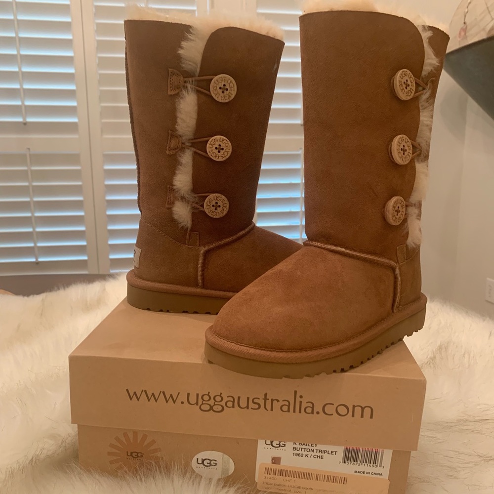 UGG boots NWT